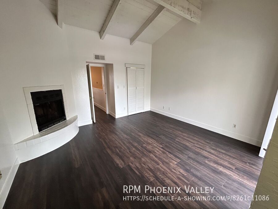 Spacious 2BD/2BA Spanish Style Townhome in Ocotillo Villas | Updated | No Carpet! property image
