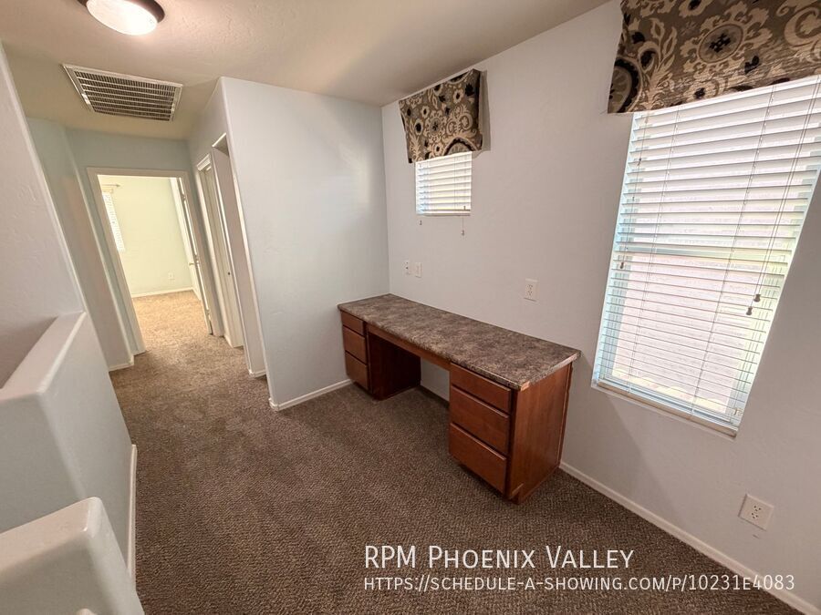 Two Story 3Bdm 2.5Ba Tolleson Home with EV-Ready Garage property image