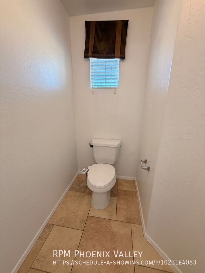 Two Story 3Bdm 2.5Ba Tolleson Home with EV-Ready Garage property image