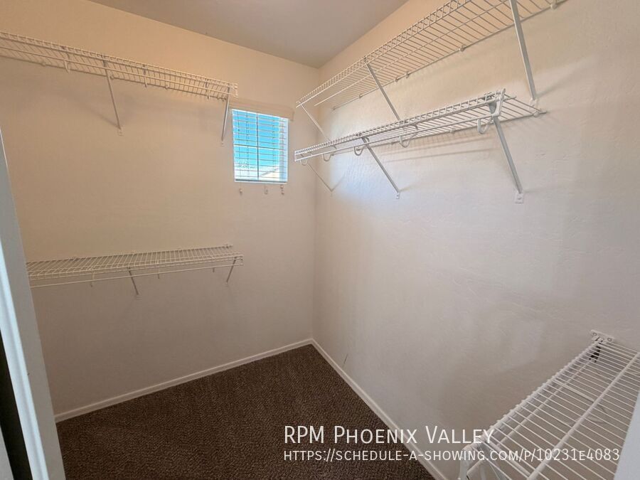 Two Story 3Bdm 2.5Ba Tolleson Home with EV-Ready Garage property image