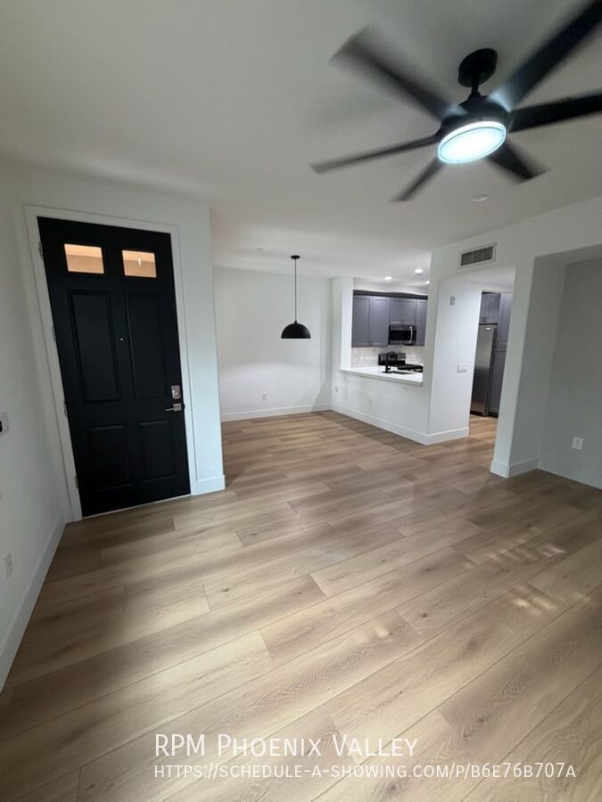 ✨ Absolutely Stunning Gated Condo ✨ property image