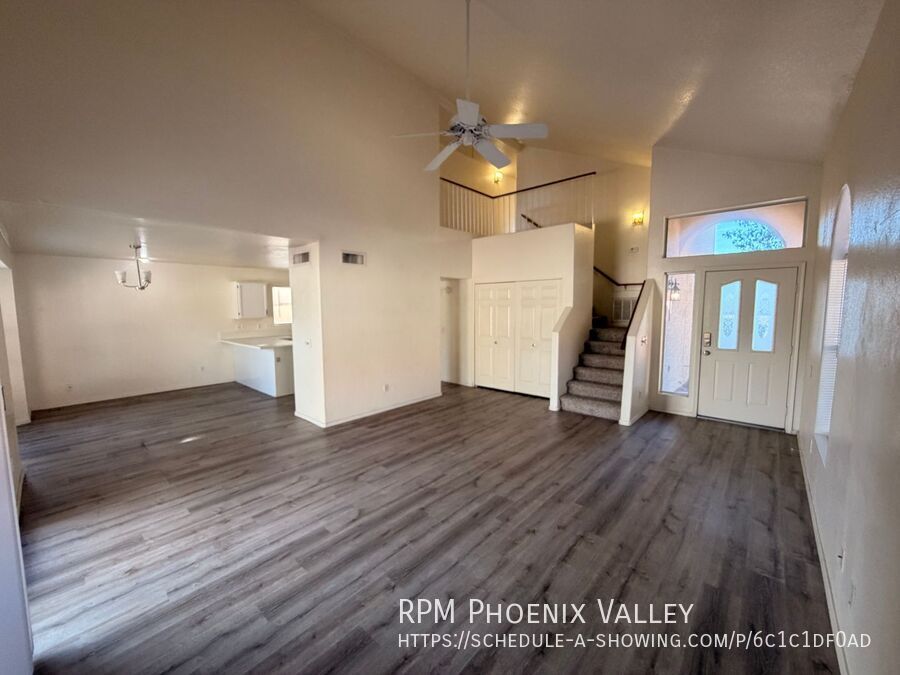 3 bd/2.5 bath *NEW* Carpet in Kyrene School District! property image