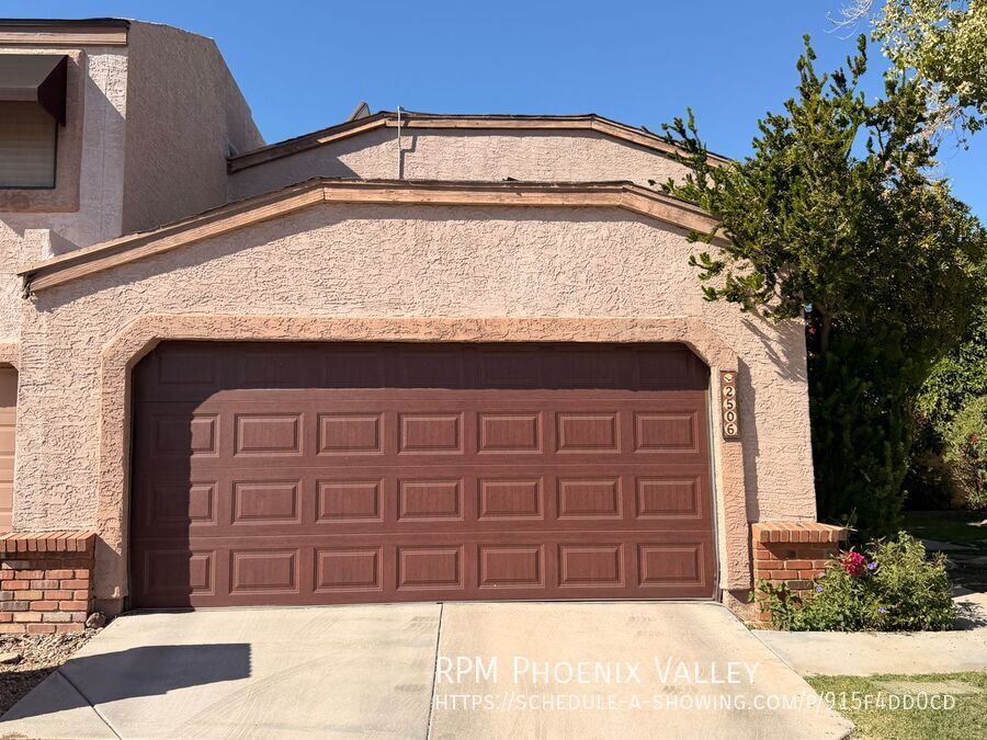 3Bdm | 3Ba Home with Downstairs Bedroom Near 51 + Cactus! property image