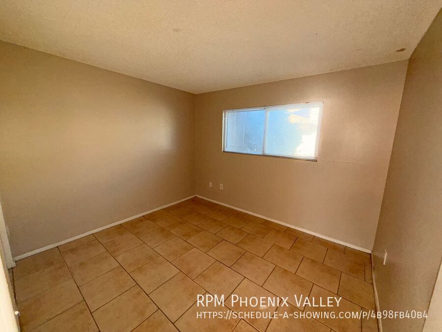 Great 2BDM | 2BA Unit with an Enclosed Patio and *NO Carpet* property image