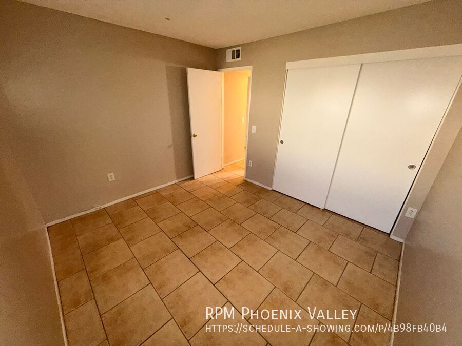 Great 2BDM | 2BA Unit with an Enclosed Patio and *NO Carpet* property image