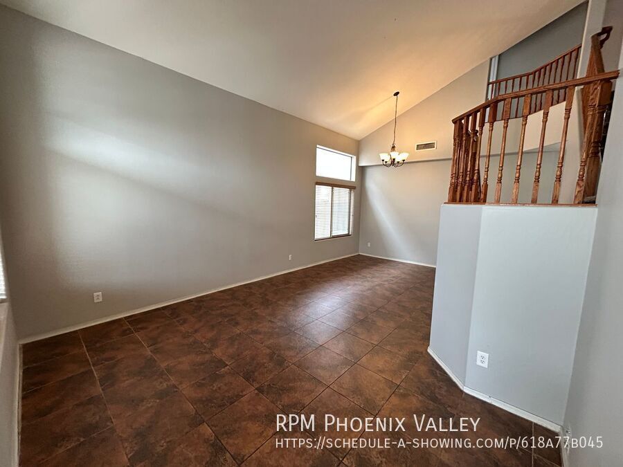 Gorgeous 4 Bed 2.5 Bath Pool Home in Surprise *NEW* Flooring! property image