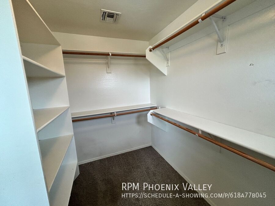 Gorgeous 4 Bed 2.5 Bath Pool Home in Surprise *NEW* Flooring! property image