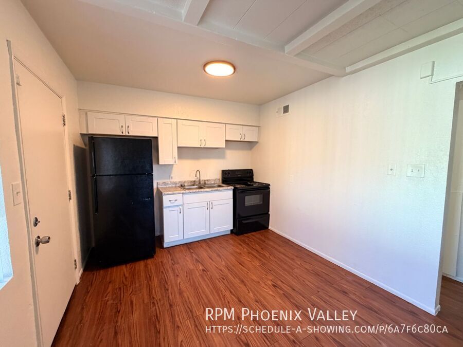 Cozy 2Bdm 1Ba Unit in the Heart of Glendale 