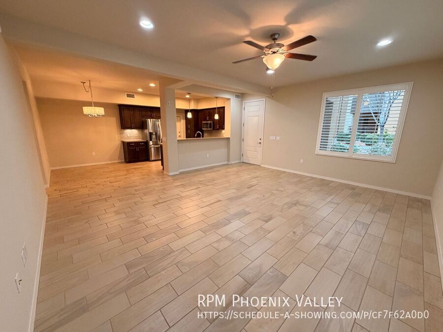 Ground Level 2/2 Condo, *Gated N. Scottsdale* Community w/2 Car Garage property image