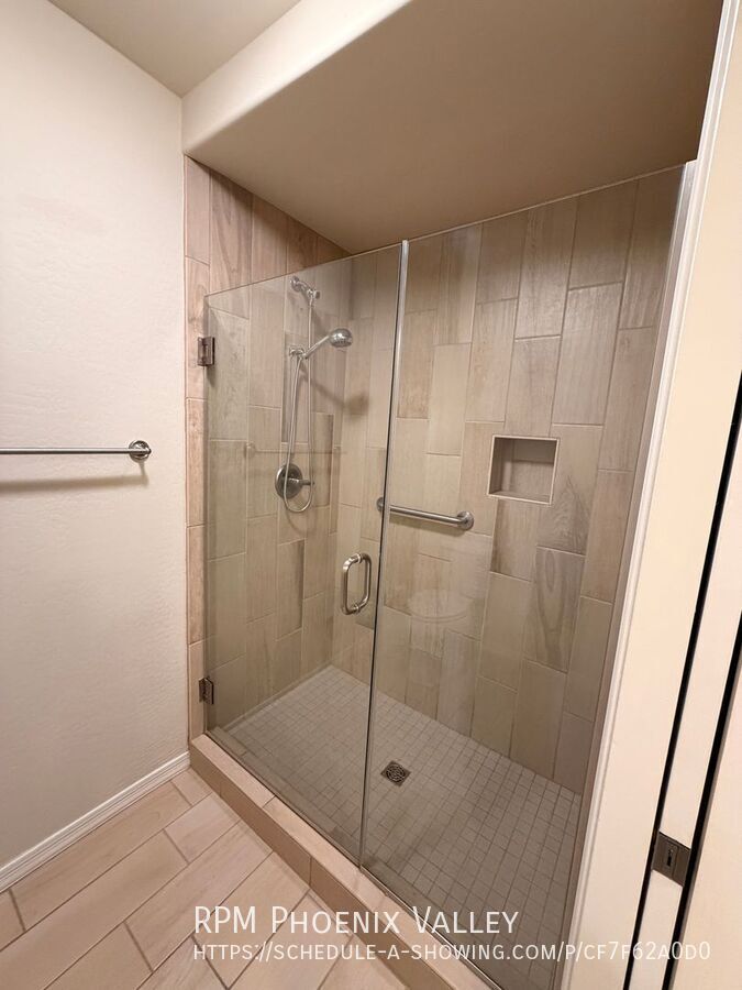 Ground Level 2/2 Condo, *Gated N. Scottsdale* Community w/2 Car Garage property image