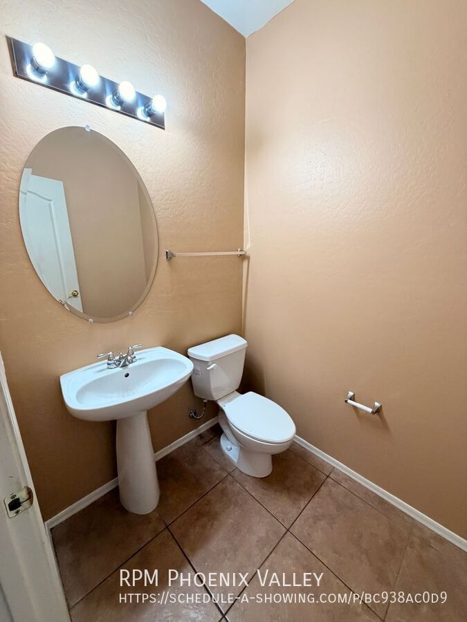 Spacious 4 Bedroom, 2.5 Bath Two-Story Surprise Home with Loft & 2-Car Garage property image