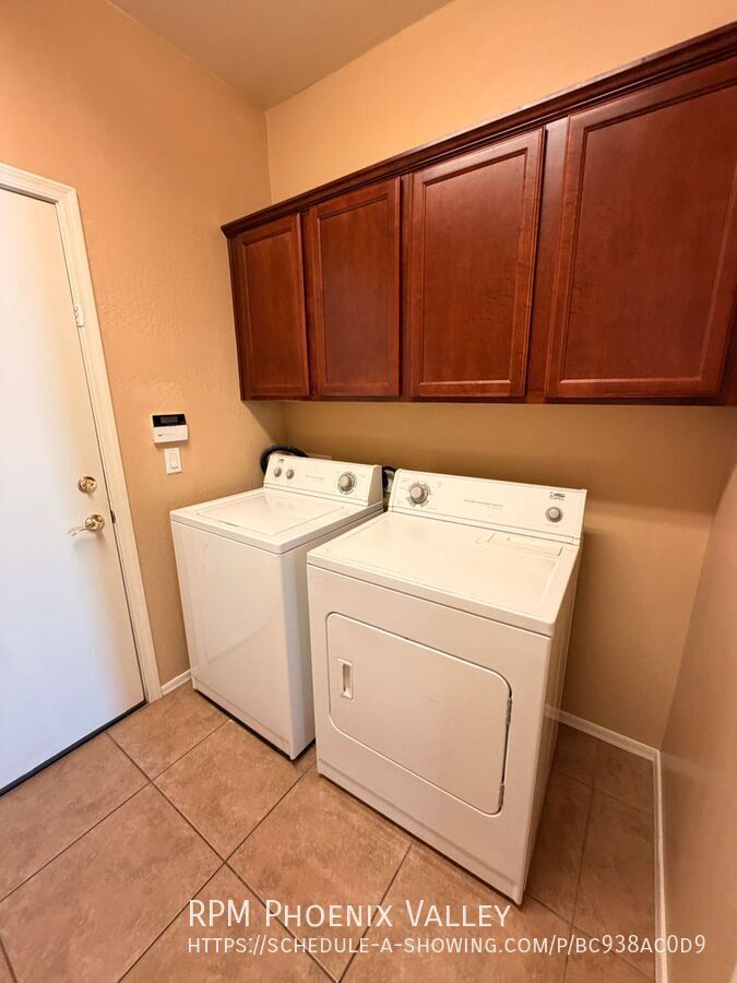 Spacious 4 Bedroom, 2.5 Bath Two-Story Surprise Home with Loft & 2-Car Garage property image