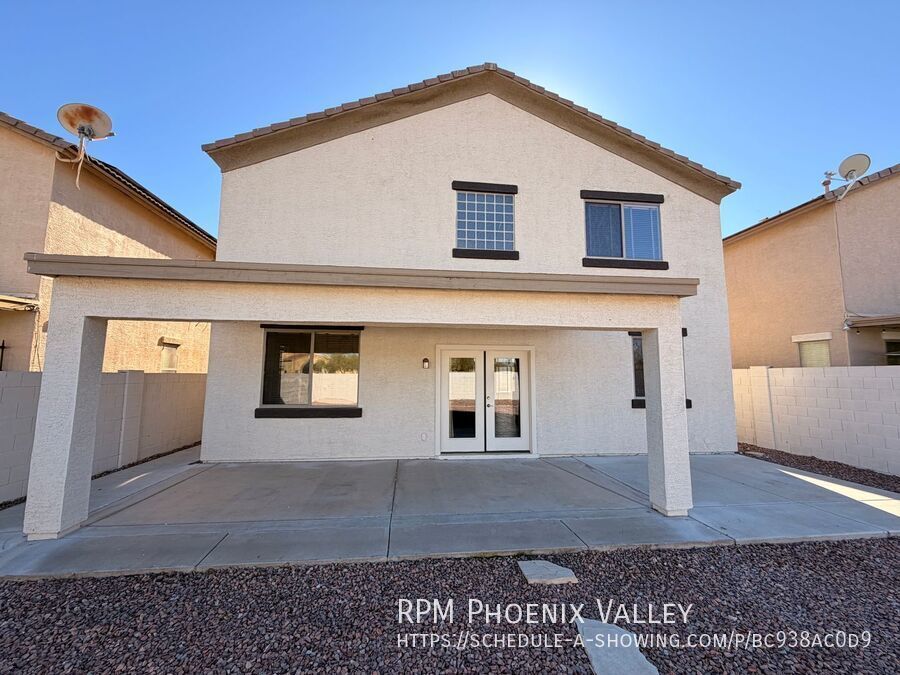 Spacious 4 Bedroom, 2.5 Bath Two-Story Surprise Home with Loft & 2-Car Garage property image