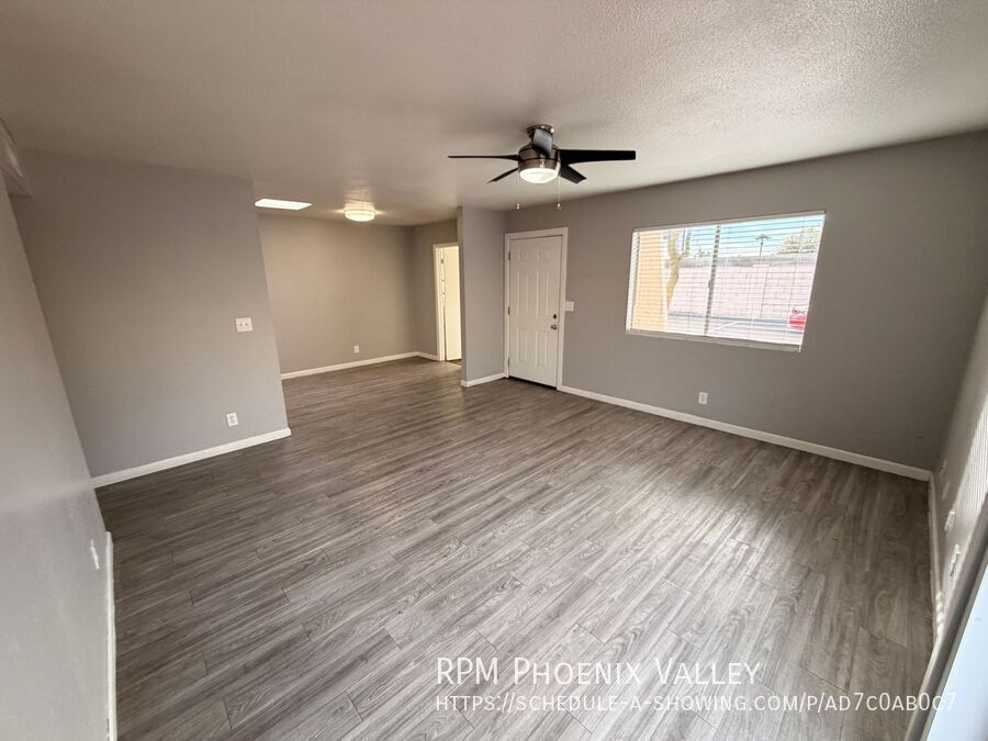 Move-In Special! *NEW* Flooring, *NO* Carpet, Single Story Townhome! property image