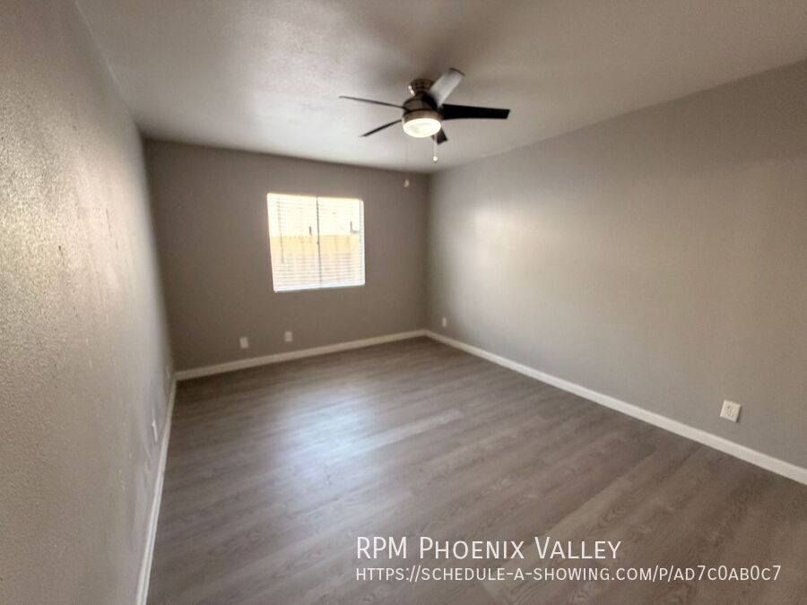 Move-In Special! *NEW* Flooring, *NO* Carpet, Single Story Townhome! property image