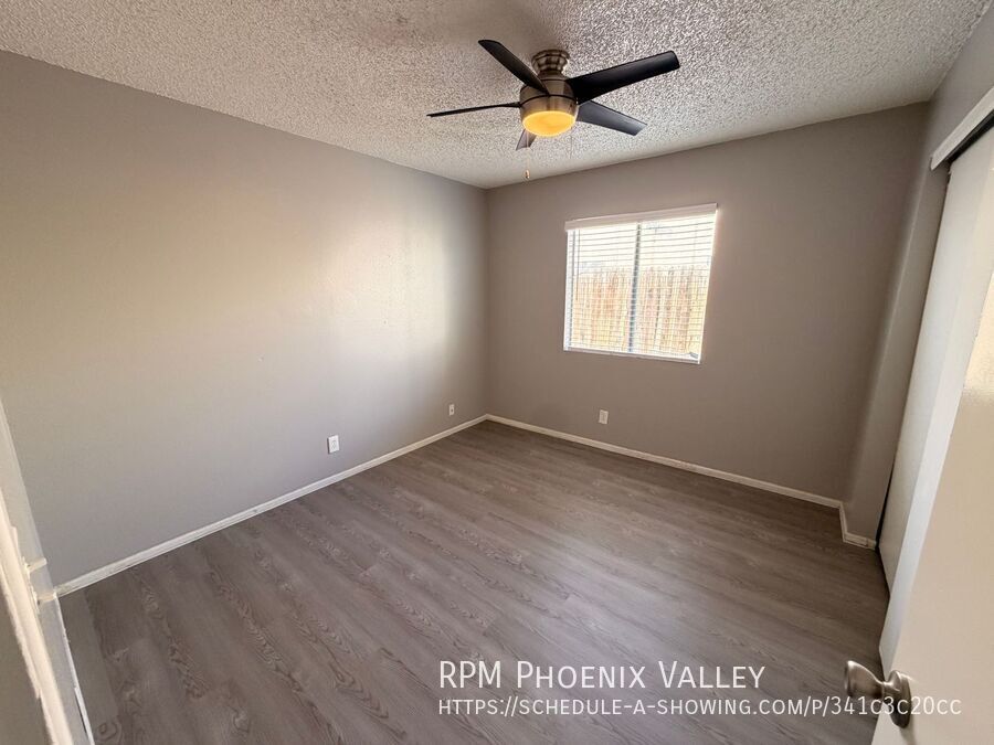 Move-In Special! Updated 2Bdm 2Ba Glendale Apartment *No Carpet* property image