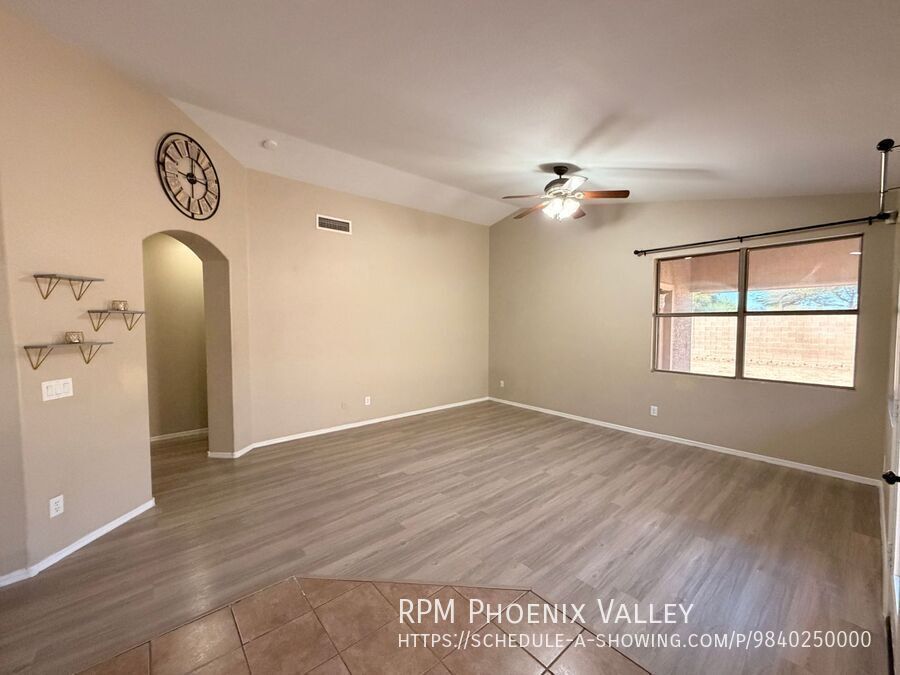 Beautiful 3 Bed / 2 Bath Surprise Home with *NO Carpet* property image