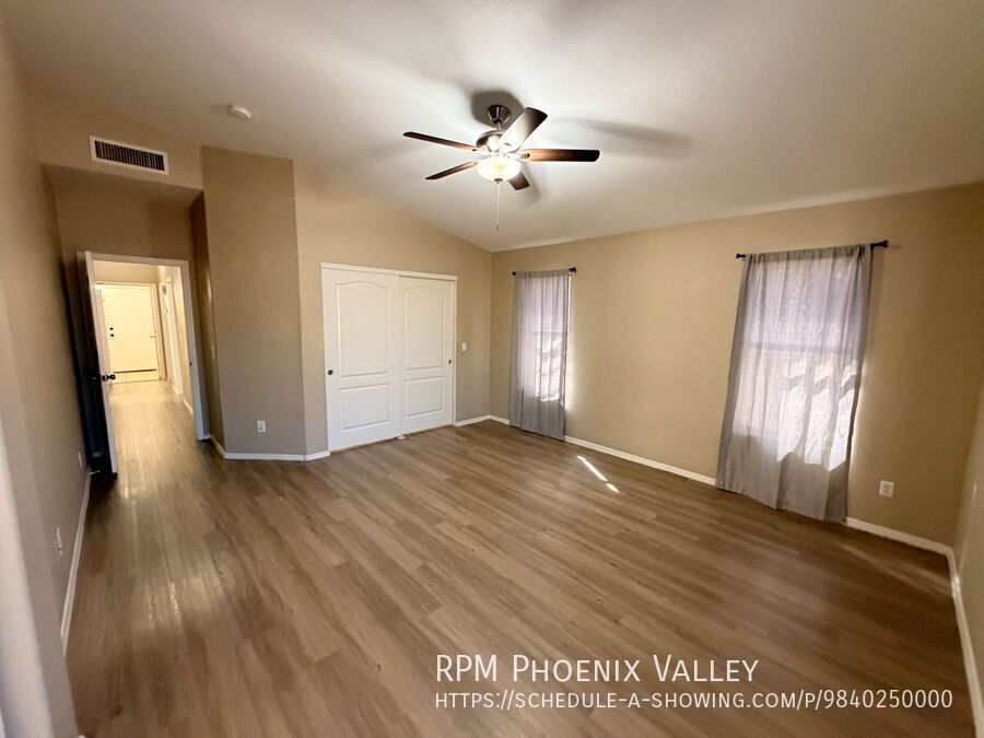 Beautiful 3 Bed / 2 Bath Surprise Home with *NO Carpet* property image