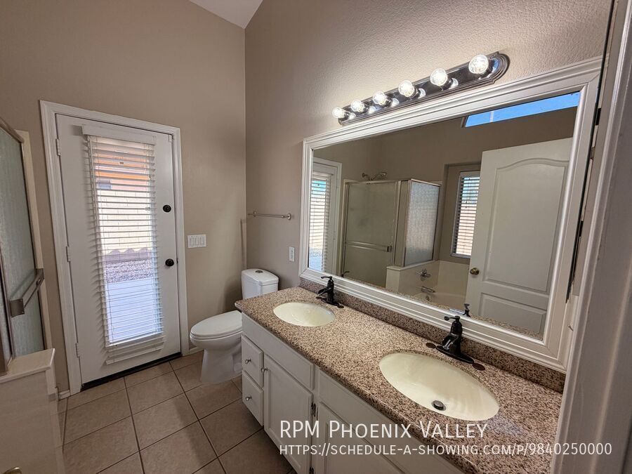 Beautiful 3 Bed / 2 Bath Surprise Home with *NO Carpet* property image