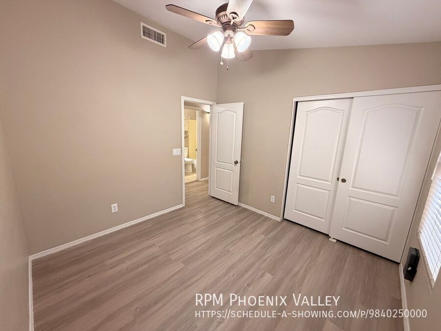 Beautiful 3 Bed / 2 Bath Surprise Home with *NO Carpet* property image