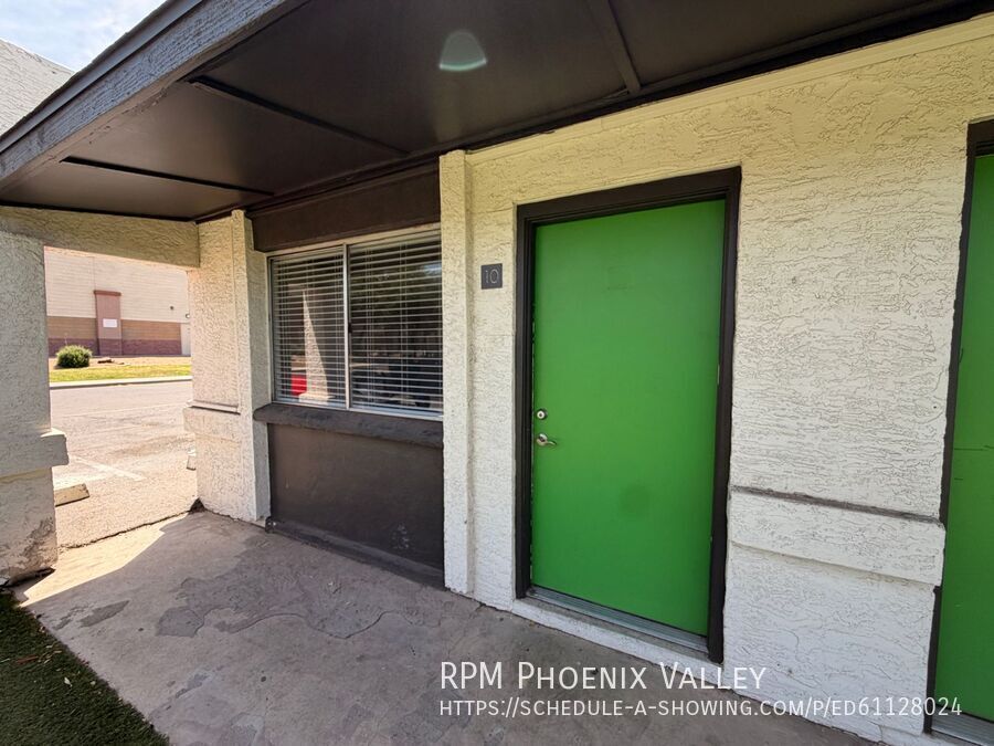 Welcome Home to the Glenn Isle Community! 1Ba 1 Ba unit property image