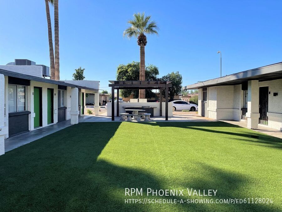 Welcome Home to the Glenn Isle Community! 1Ba 1 Ba unit property image