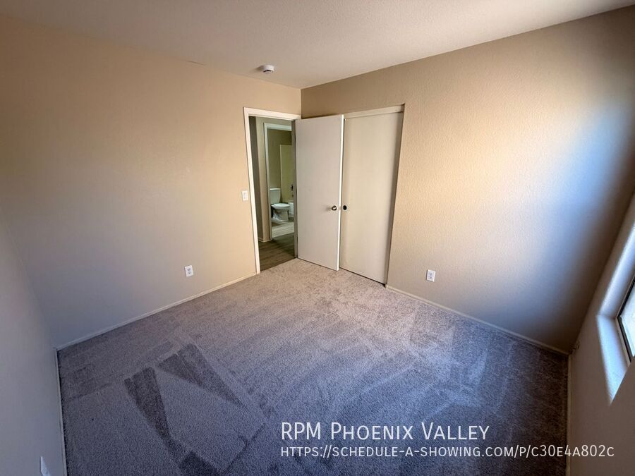 *NEW* Flooring + *NEW* Custom Paint Single Story Goodyear Home 4 Rent! property image