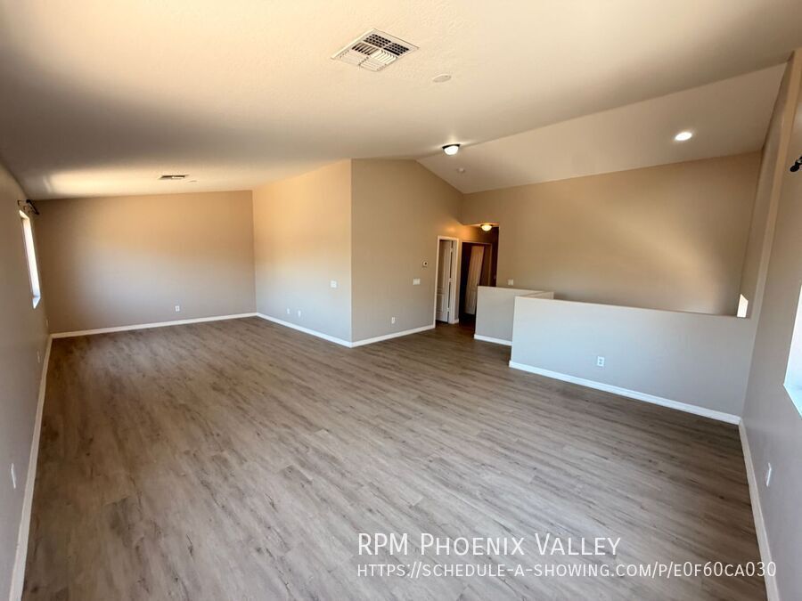 Large Avondale Home W/ Full Bedroom Downstairs and a huge loft! property image