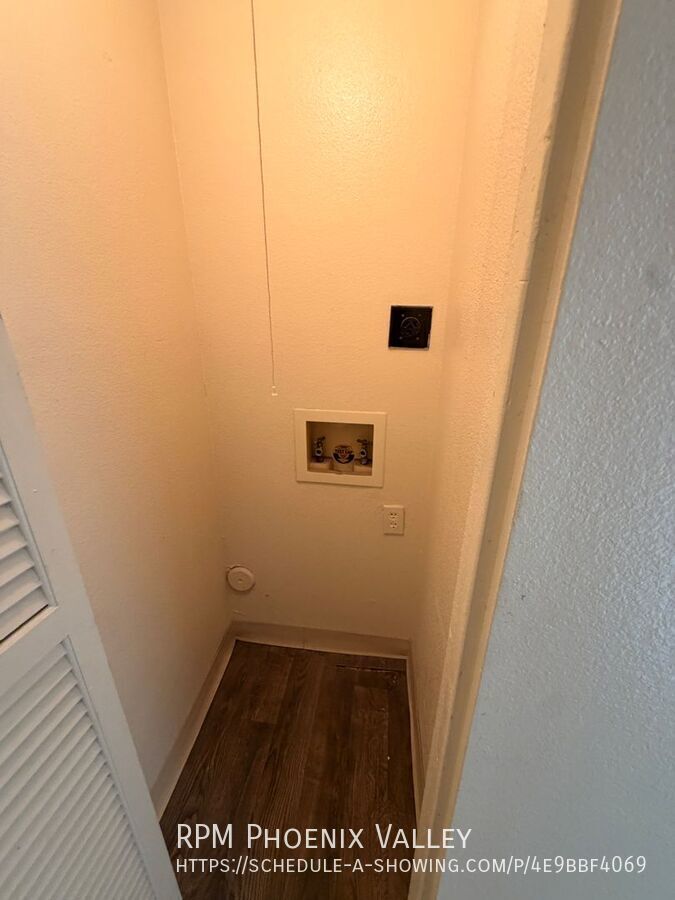 1 Bedroom 1 Bathroom 500 sq.ft. Near Tempe Marketplace and Light Rail! property image