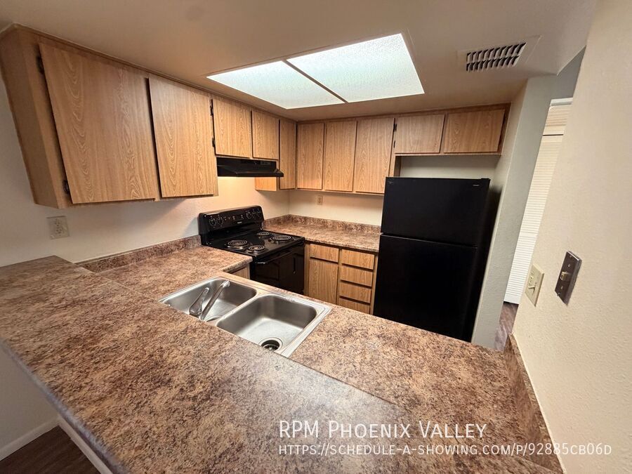 1 Bedroom 1 Bathroom 500 sq.ft. Near Tempe Marketplace and Light Rail property image