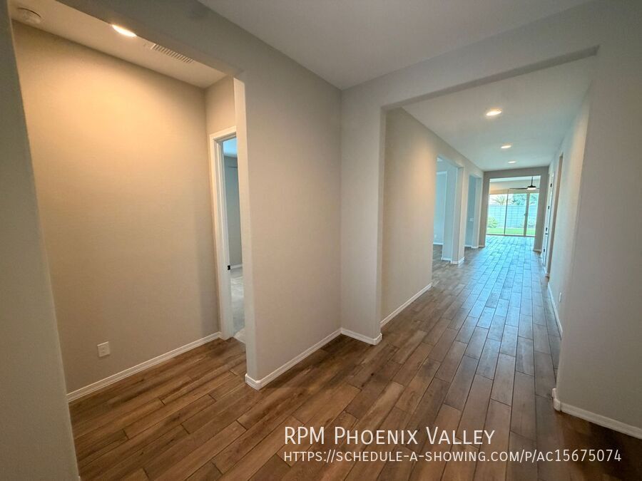 Stunning 3-Bedroom Home with Tandem 3-Car Garage in Litchfield Park! property image