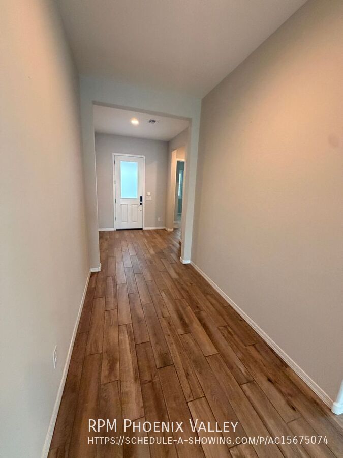 Stunning 3-Bedroom Home with Tandem 3-Car Garage in Litchfield Park! property image