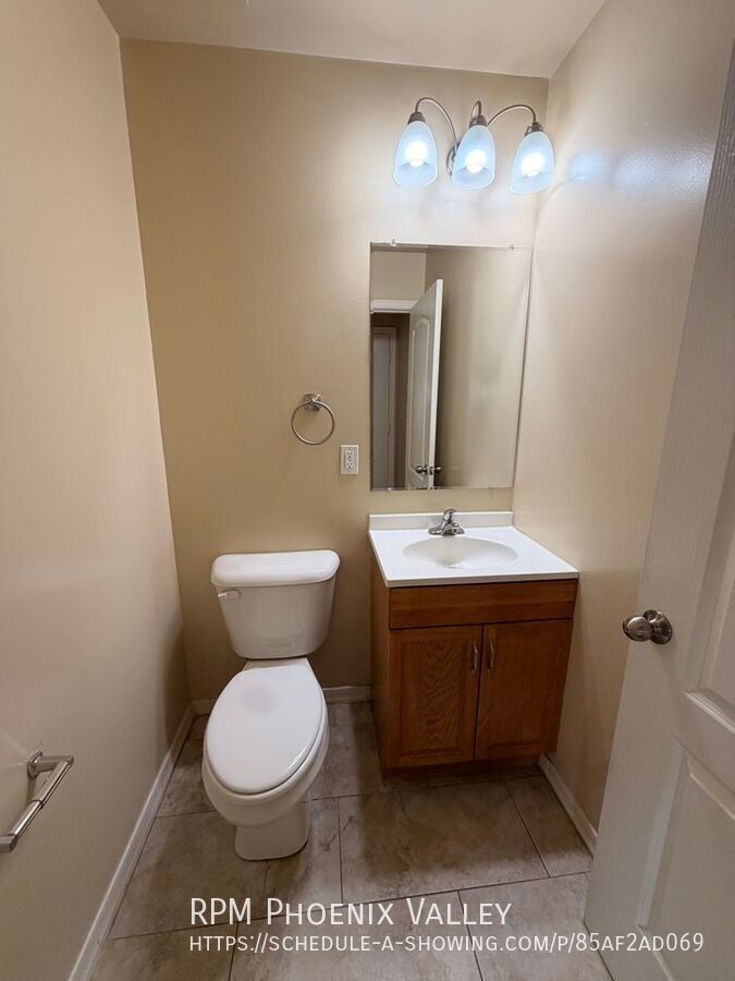 Townhome with Wood Plank Floors & Private Enclosed Outdoor Space! property image