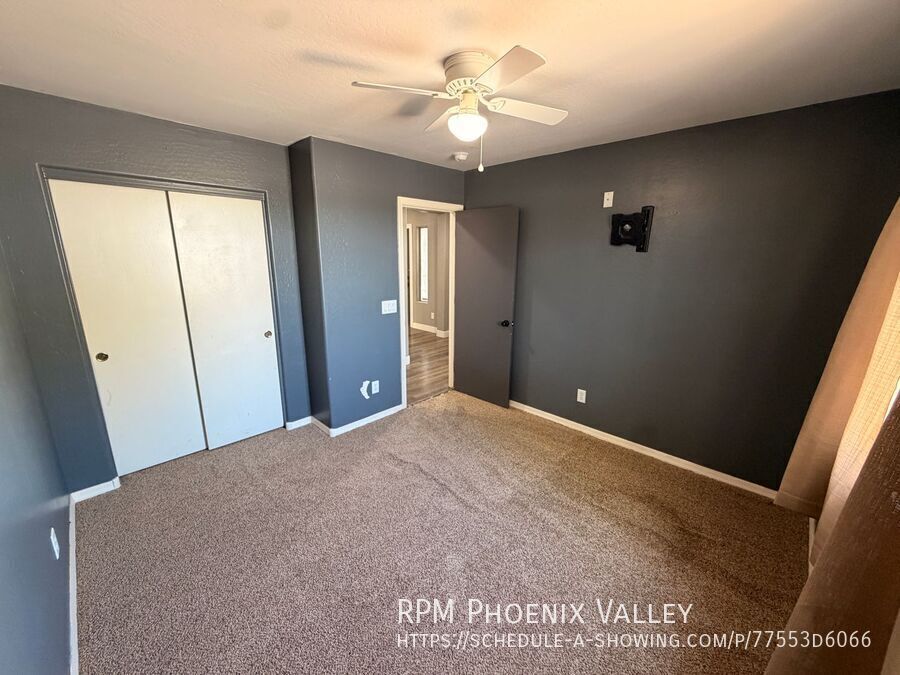 Pet Friendly Renovated 5-Bedroom Corner Lot Home with Luxury Upgrades property image