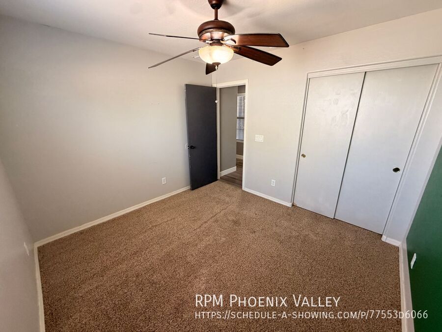 Pet Friendly Renovated 5-Bedroom Corner Lot Home with Luxury Upgrades property image