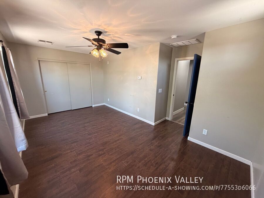 Pet Friendly Renovated 5-Bedroom Corner Lot Home with Luxury Upgrades property image