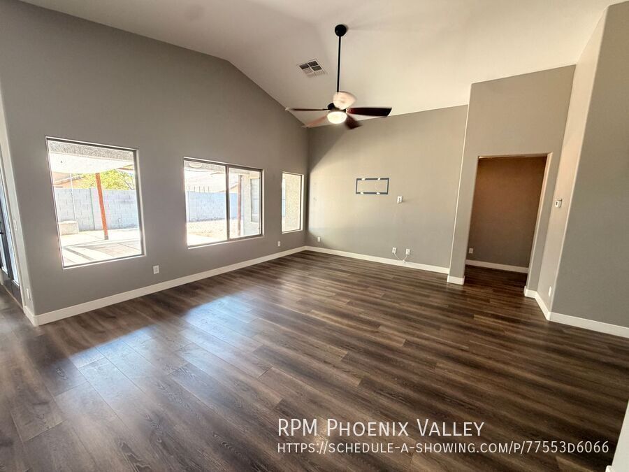 Pet Friendly Renovated 5-Bedroom Corner Lot Home with Luxury Upgrades property image