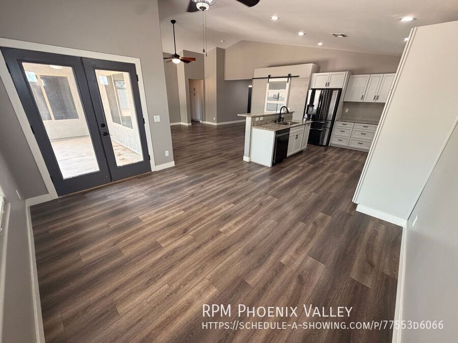 Pet Friendly Renovated 5-Bedroom Corner Lot Home with Luxury Upgrades property image