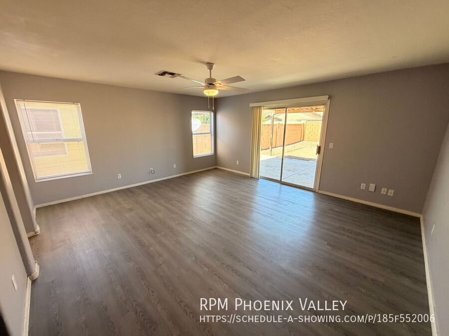 3 BR/2 Bath El Mirage Home *NEW* Flooring, *NEW* Paint & *NO HOA*! property image