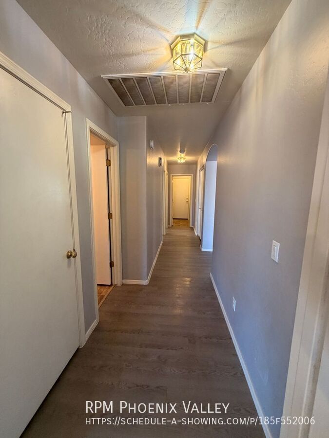 3 BR/2 Bath El Mirage Home *NEW* Flooring, *NEW* Paint & *NO HOA*! property image