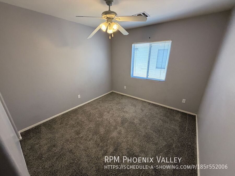 3 BR/2 Bath El Mirage Home *NEW* Flooring, *NEW* Paint & *NO HOA*! property image