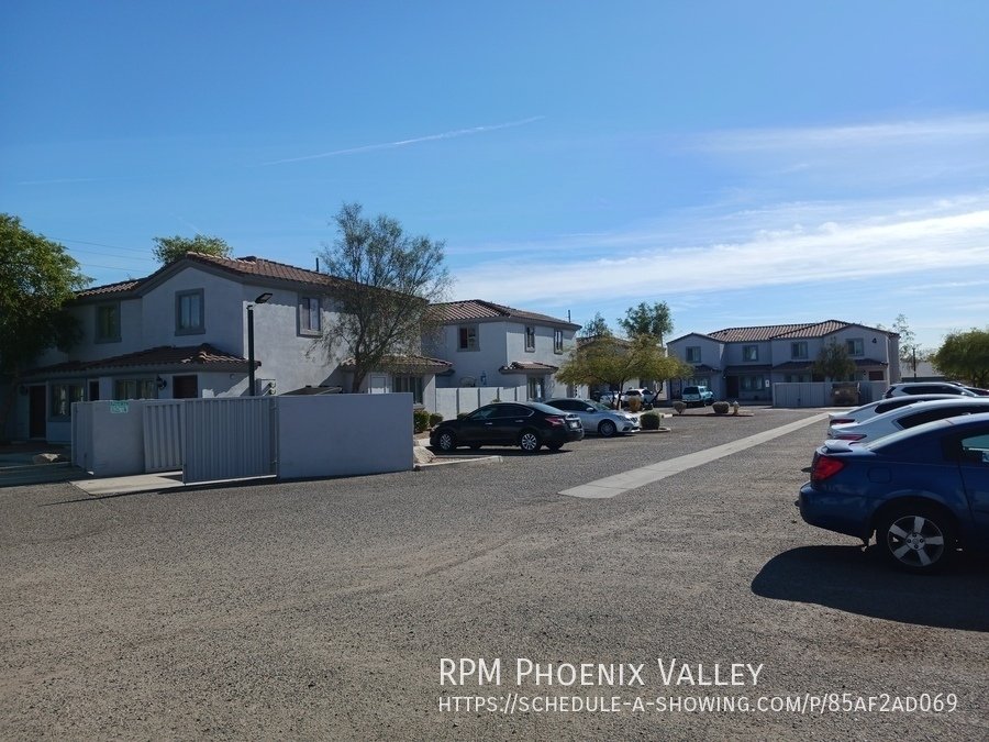 Townhome with Wood Plank Floors & Private Enclosed Outdoor Space! property image