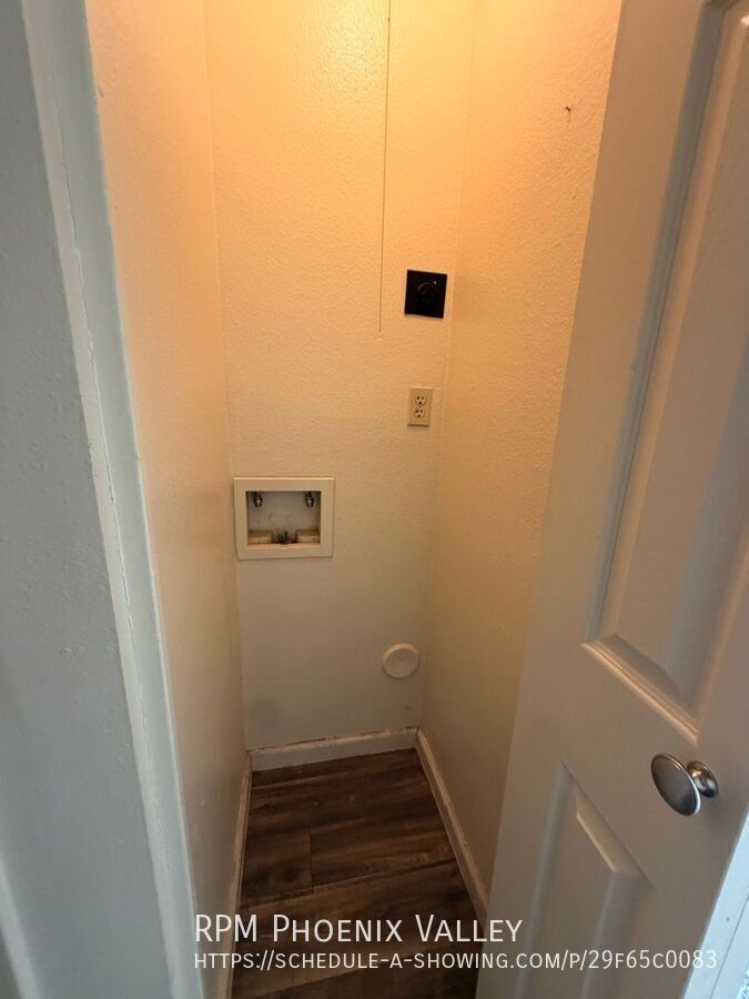 #162 2 Bedroom 1 Bathroom 670 sq.ft. Near Tempe Marketplace and Light Rail property image