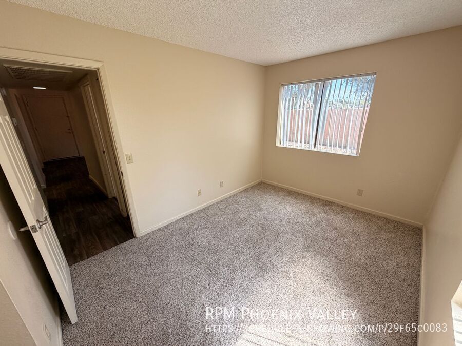 #162 2 Bedroom 1 Bathroom 670 sq.ft. Near Tempe Marketplace and Light Rail property image