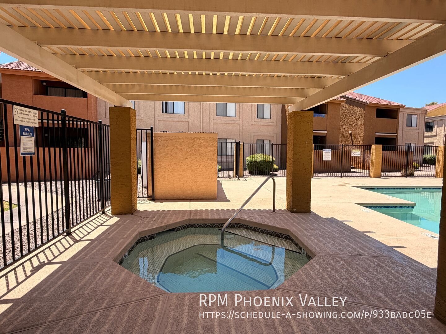 Freshly Updated 2 Bedroom with *NEW* Vinyl Floors,  *MOVE IN SPECIAL* 1/2 OFF YOUR FIRST FULL MONTH OF RENT property image