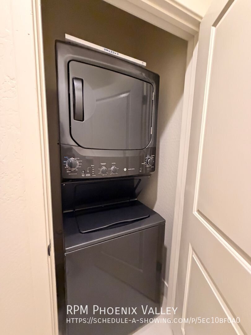 North Scottsdale/Phoenix **Gated** 2 bed/2.5 TownHome Available! property image