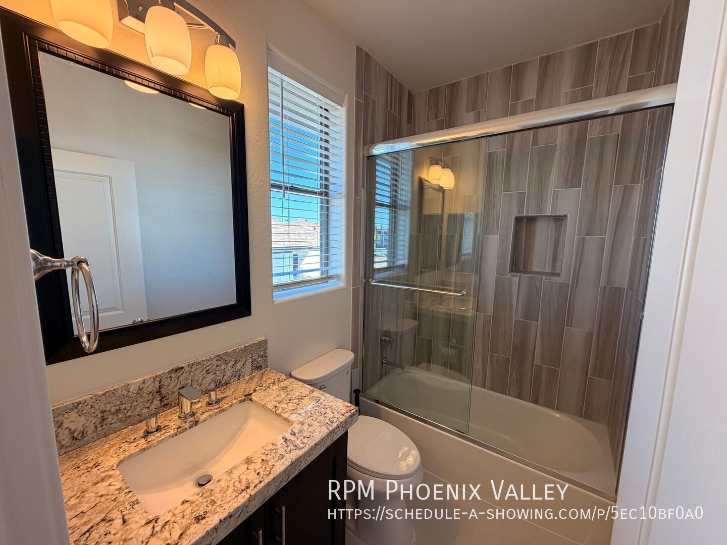 North Scottsdale/Phoenix **Gated** 2 bed/2.5 TownHome Available! property image