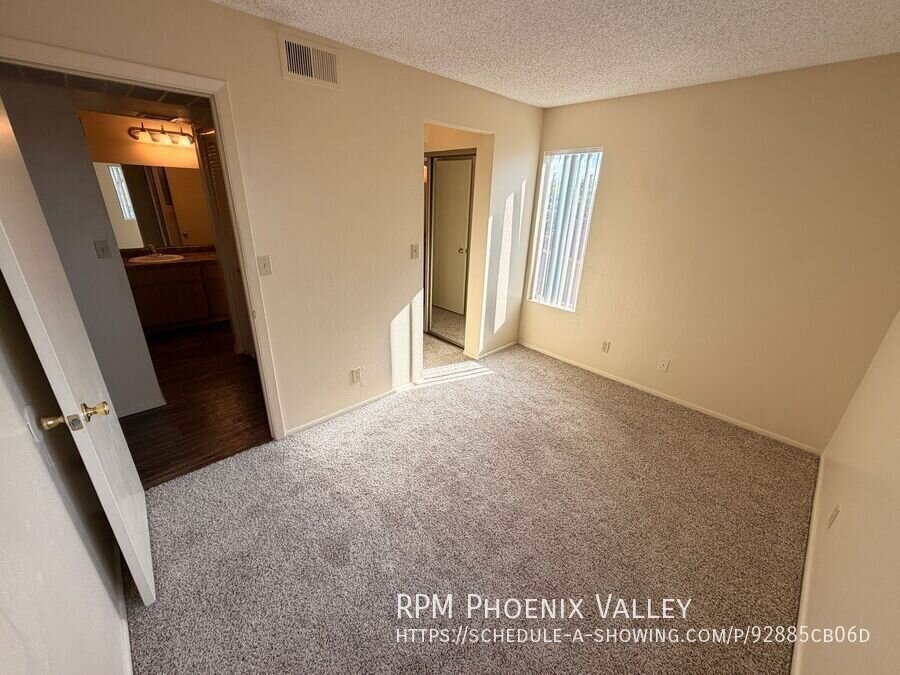 1 Bed/1 Bath 500 sq.ft. Near Tempe Marketplace and Light Rail - *MOVE IN SPECIAL* property image
