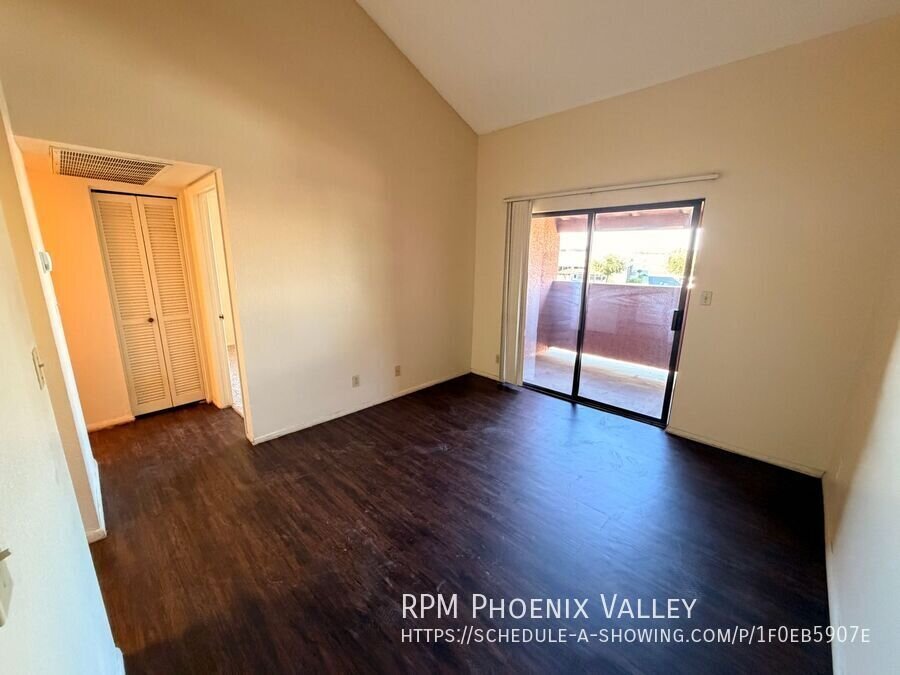 1x1 Near Tempe Marketplace w/ *MOVE IN SPECIAL* property image