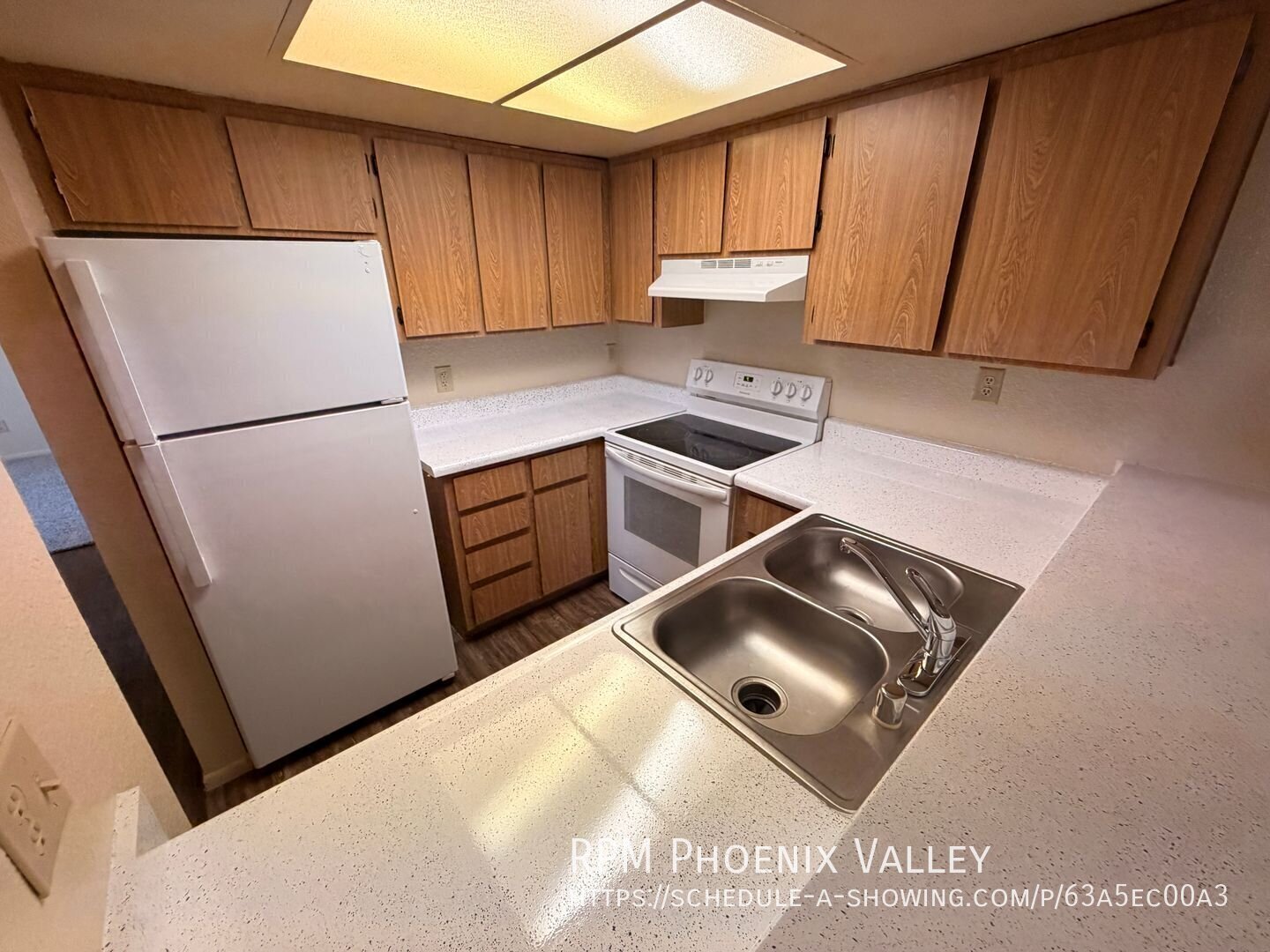 2 Bedroom/2 Bathroom Near ASU and Light Rail, *MOVE IN SPECIAL* property image